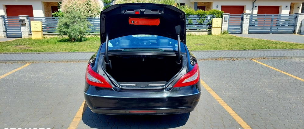 Mercedes-Benz CLS cena 57700 przebieg: 129300, rok produkcji 2012 z Czeladź małe 172